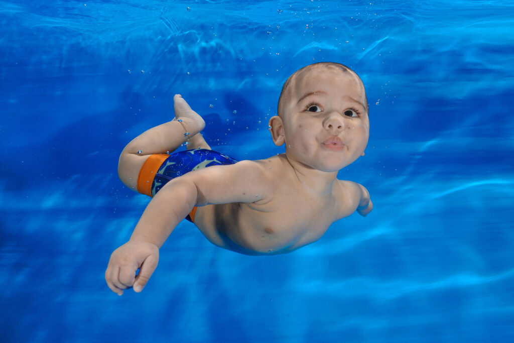 baby at underwater photoshoot
